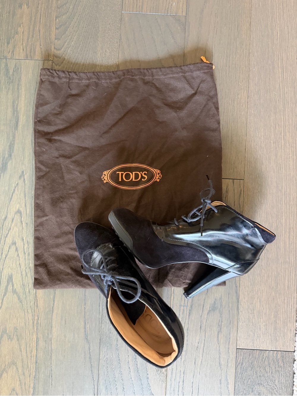 TOD'S Black Suede and Patent Leather Lace-Up Ankle Booties
